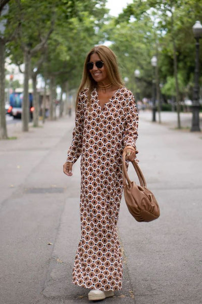 Bellevo | Elegant Kjole med Brun Print